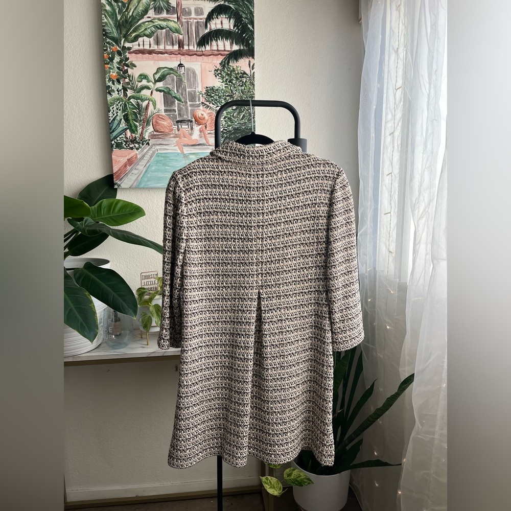 St. John Black and Cream Tweed Jacket - Picture 3 of 5
